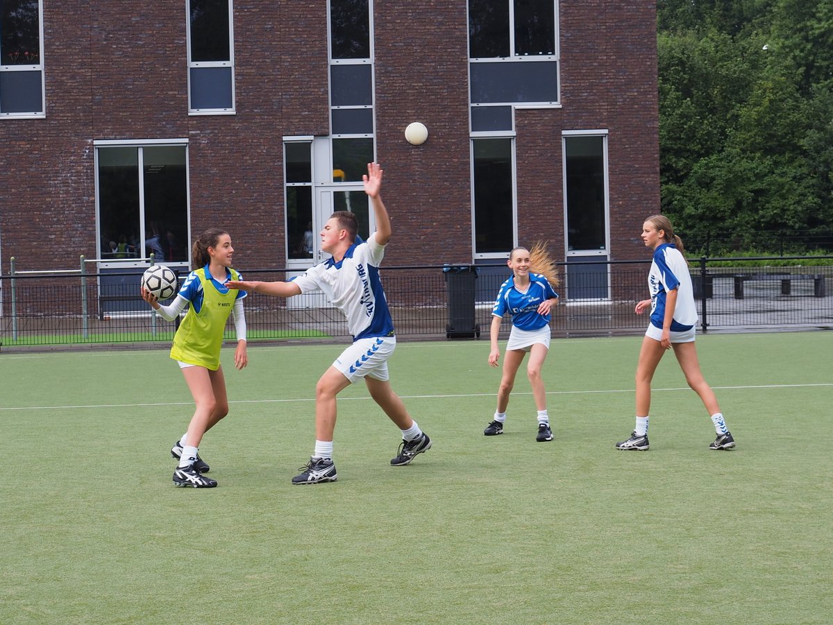 Korfbal B2 5 september-004.JPG